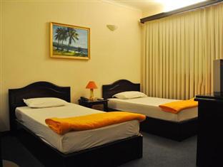 Ha Tien Hotel Exterior photo
